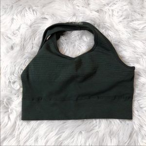 Alphalete vault sports bra